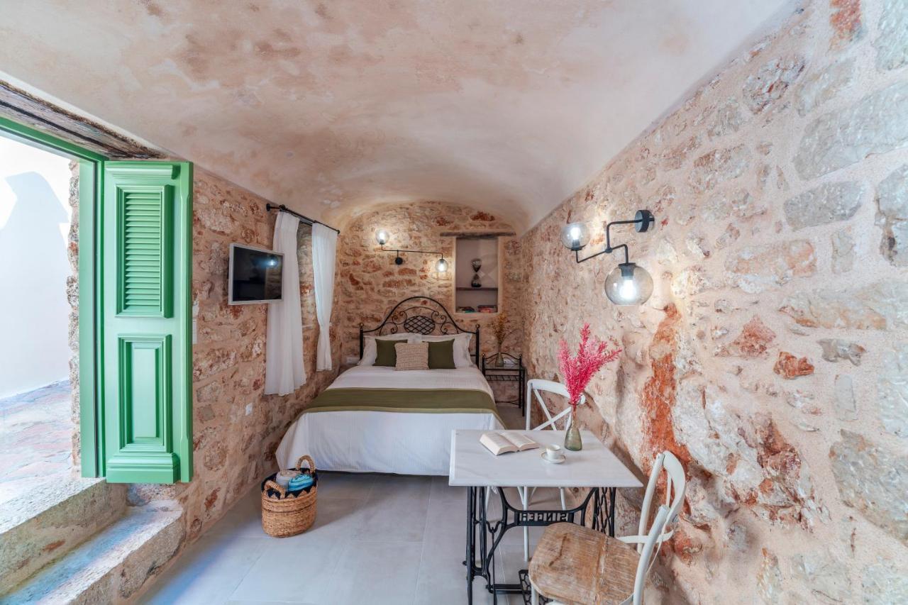Muse Clio Villa Chalki Town Exterior photo