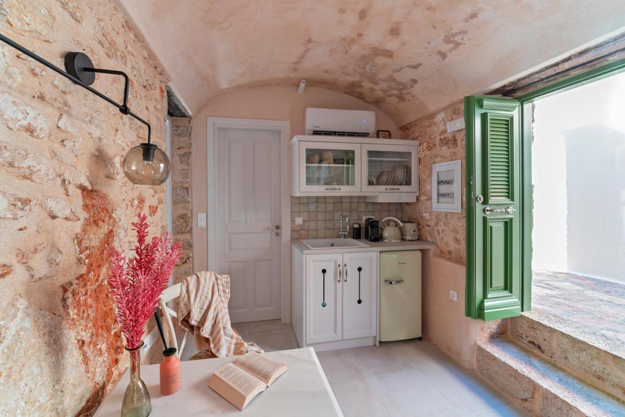 Muse Clio Villa Chalki Town Exterior photo